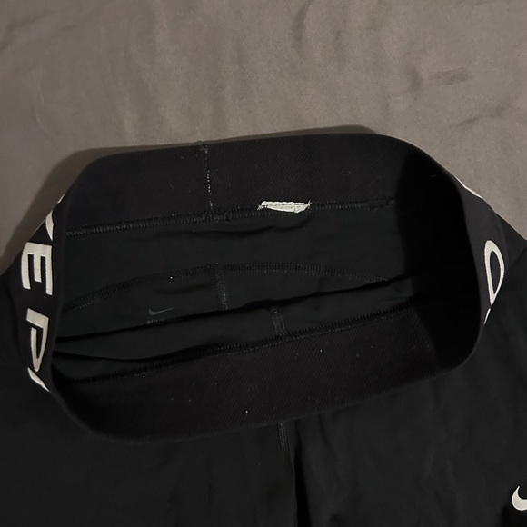 Nike pros (bundle of two) - Picture 2 of 2
